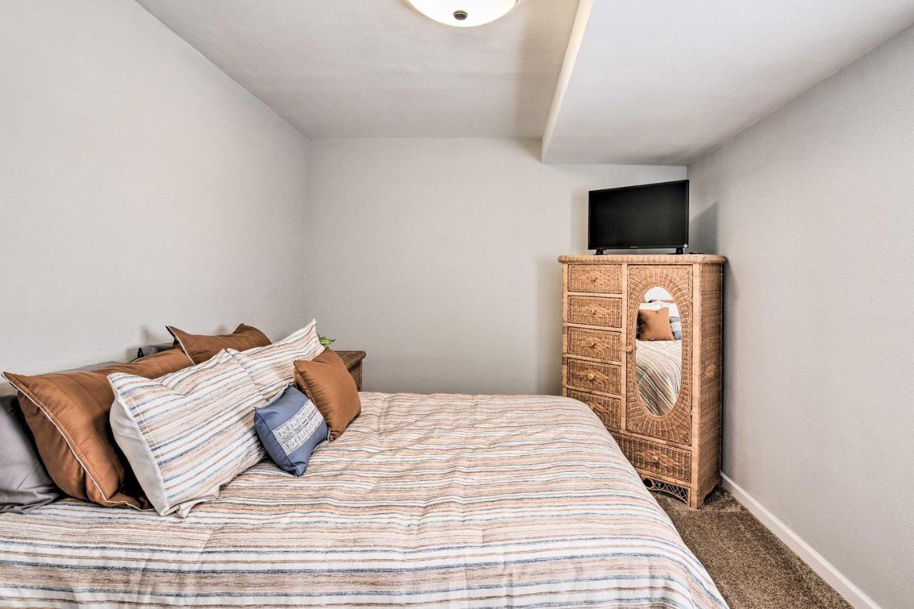 Cozy Galveston Apartment - Walk To Beach And Dining Exterior photo